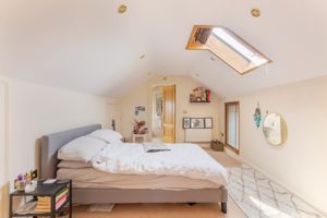 Photo 21- click for photo gallery